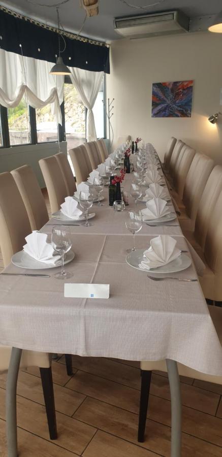 Hotel Flanona Plomin Bagian luar foto