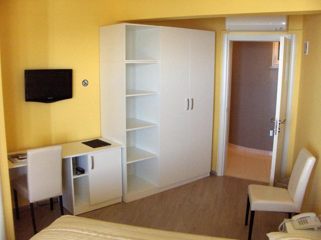 Hotel Flanona Plomin Bagian luar foto